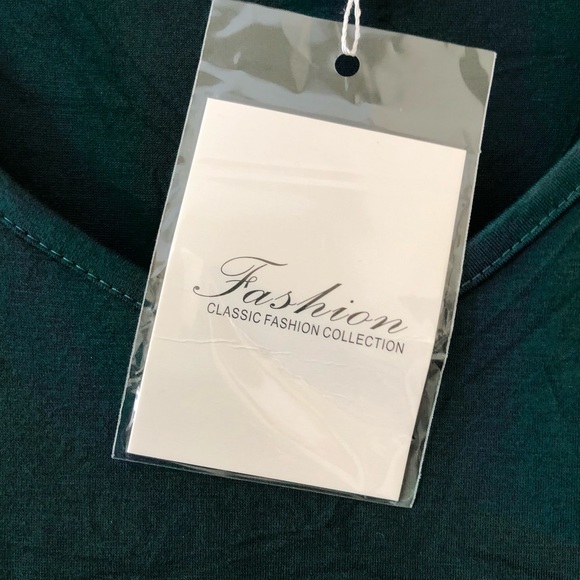 Aolakeke Classic Fashion Collection Forest Green Cold Shoulder Top Size Small - Picture 7 of 8